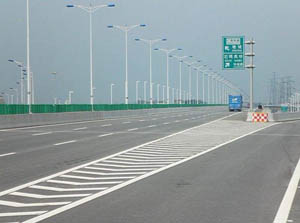 道路公路交通警告標志牌的含意和歸類有哪些？