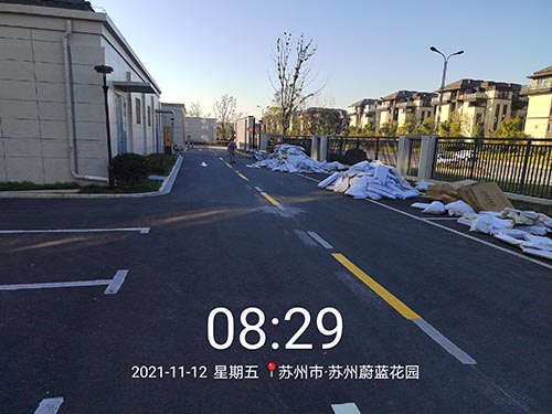道路劃線，車(chē)位劃線，停車(chē)位劃線