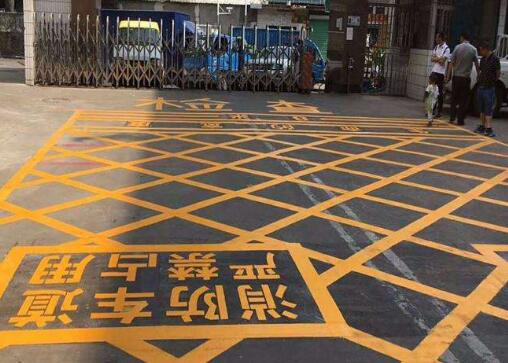道路劃線，車位劃線，停車位劃線