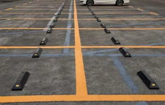 蘇州車位劃線解讀，小區路面哪些地方可以劃停車位?