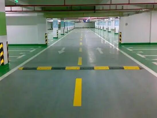 專業停車位劃線，解鎖高效停車與安全管理的關鍵密碼